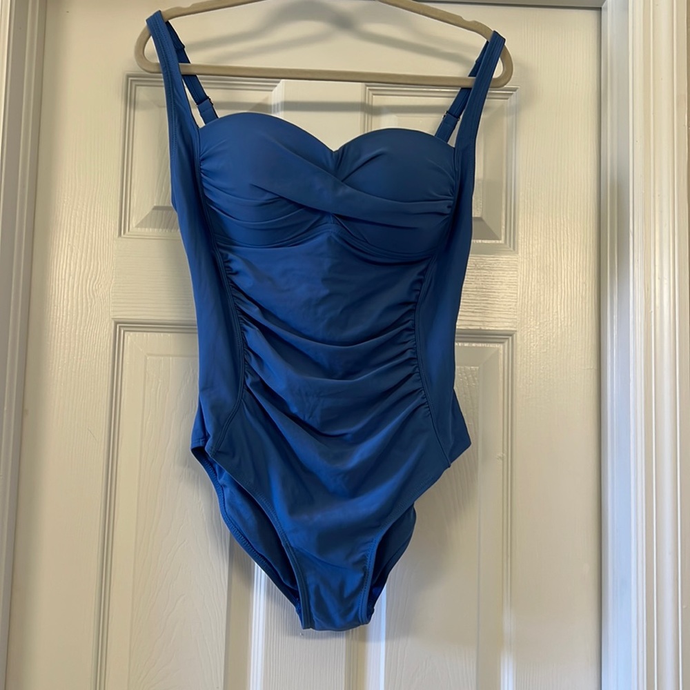 Nicole Miller swimsuit, new w tags
